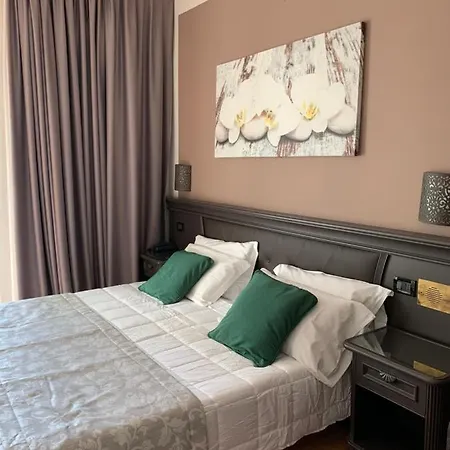 Hotel Park Cellini 4*