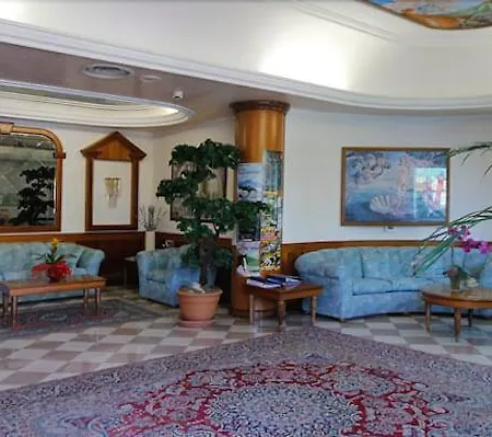 Park Cellini Hotel