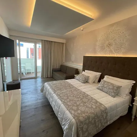 Park Cellini Hotel
